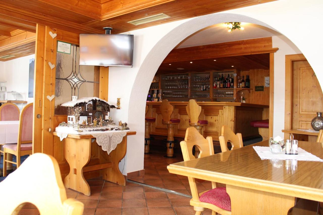 Hotel Valisera Galtür エクステリア 写真