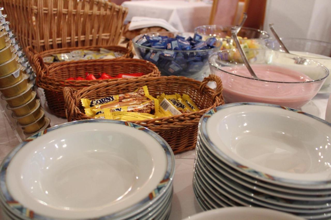 Hotel Valisera Galtür エクステリア 写真